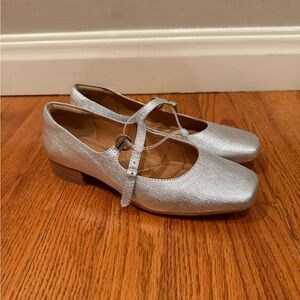 Sofft Elsey Silver Mary Jane Flats